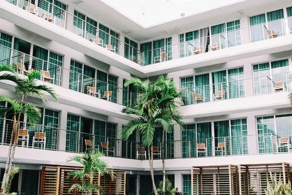 Tourist Residences: New Limits on Operators’ Monopoly Rights